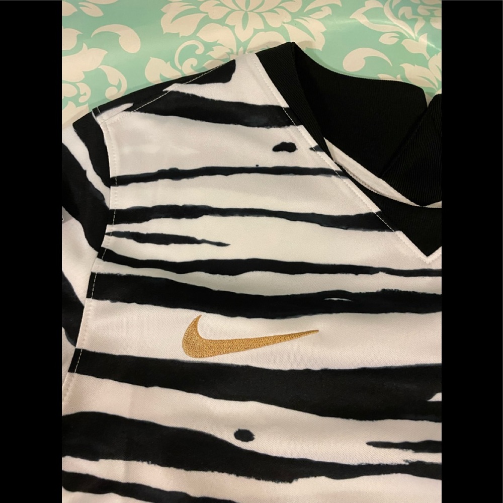 Mens Korea National Team Nike 2020 Away Stadium Jersey sz small and medium - Picture 10 of 16